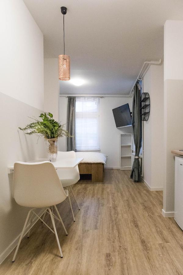 Jantar Apartmaji Novo Mesto Exterior foto