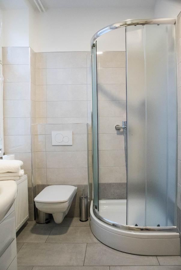 Jantar Apartmaji Novo Mesto Exterior foto