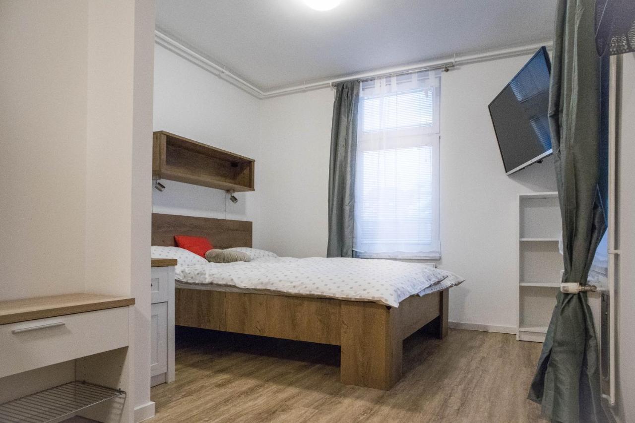 Jantar Apartmaji Novo Mesto Exterior foto